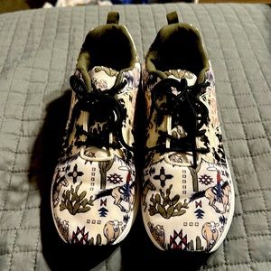 CRAZY TRAIN
The Cool it Cowboy Kicks